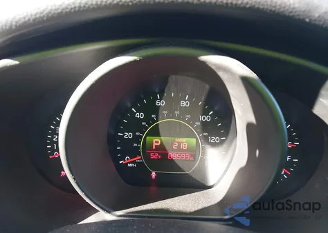 2016 Kia Soul z USA, uszkodzony, nr VIN KNDJN2A21G7829162